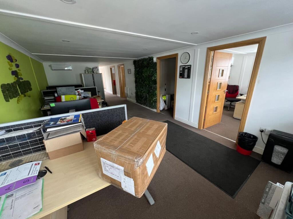 Additional property image - Unit 65, Coursers Farm, Coursers Road, Colney Heath, AL4 0PD