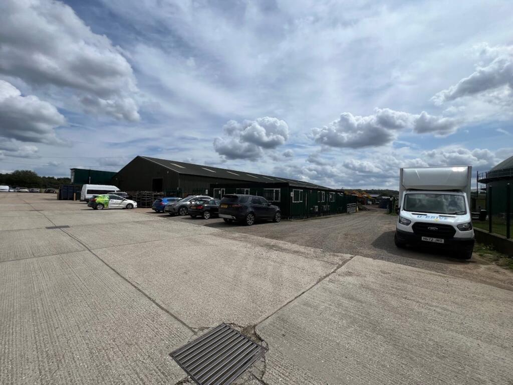Additional property image - Unit 65, Coursers Farm, Coursers Road, Colney Heath, AL4 0PD