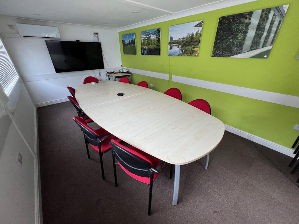 Additional property image - Unit 65, Coursers Farm, Coursers Road, Colney Heath, AL4 0PD
