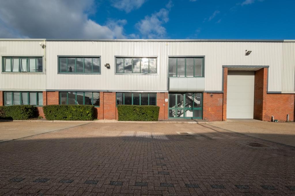 Warehouse To Lease In Unit 8 Waverley Industrial Park, Hailsham Drive 