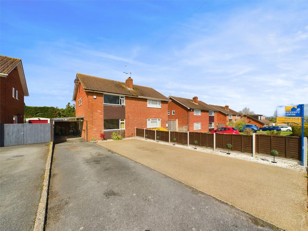 3 bedroom semi-detached house for sale in Springbank Road, Cheltenham, Gloucestershire, GL51