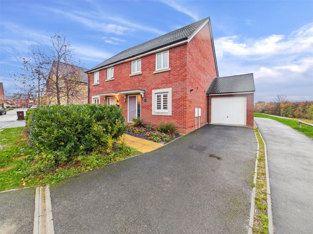 Main image of property: Harrow Drive, Bishops Cleeve, Cheltenham, Gloucestershire, GL52