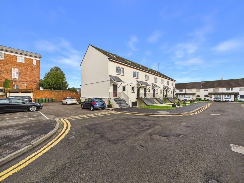 Main image of property: Cedar Court Road, Cheltenham, Gloucestershire, GL53