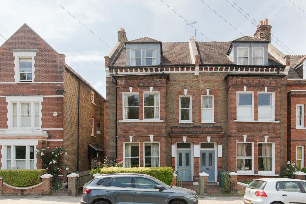 Main image of property: Cormont Rd, Camberwell, London SE5