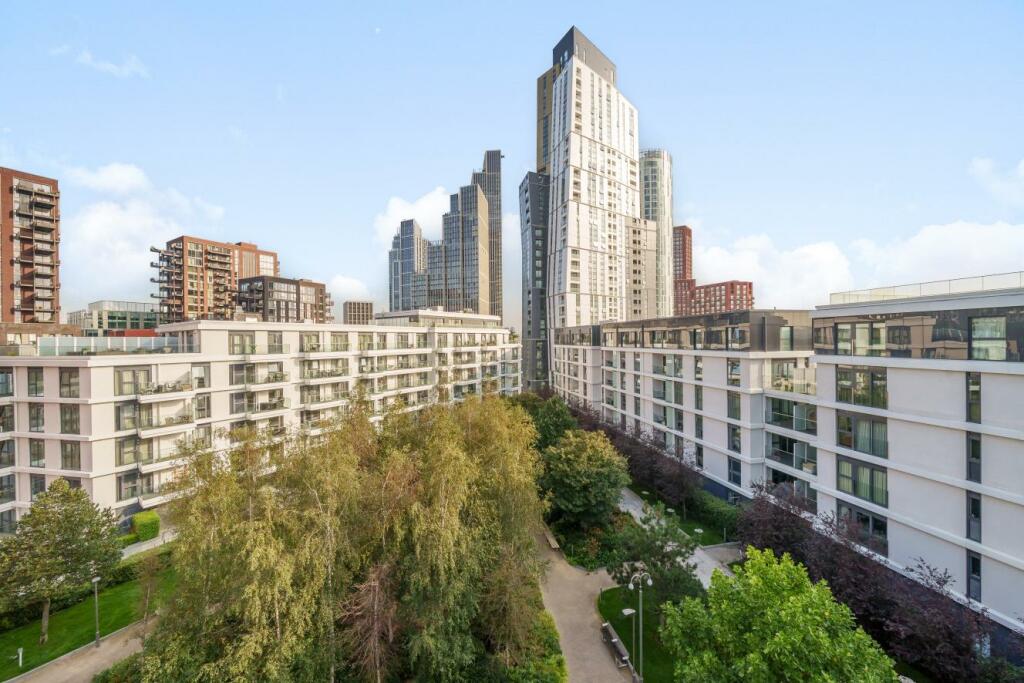 1 bedroom flat for sale in Hebden Place, Nine Elms, SW8