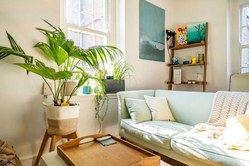 Main image of property: Albion Avenue, Clapham, London, SW8