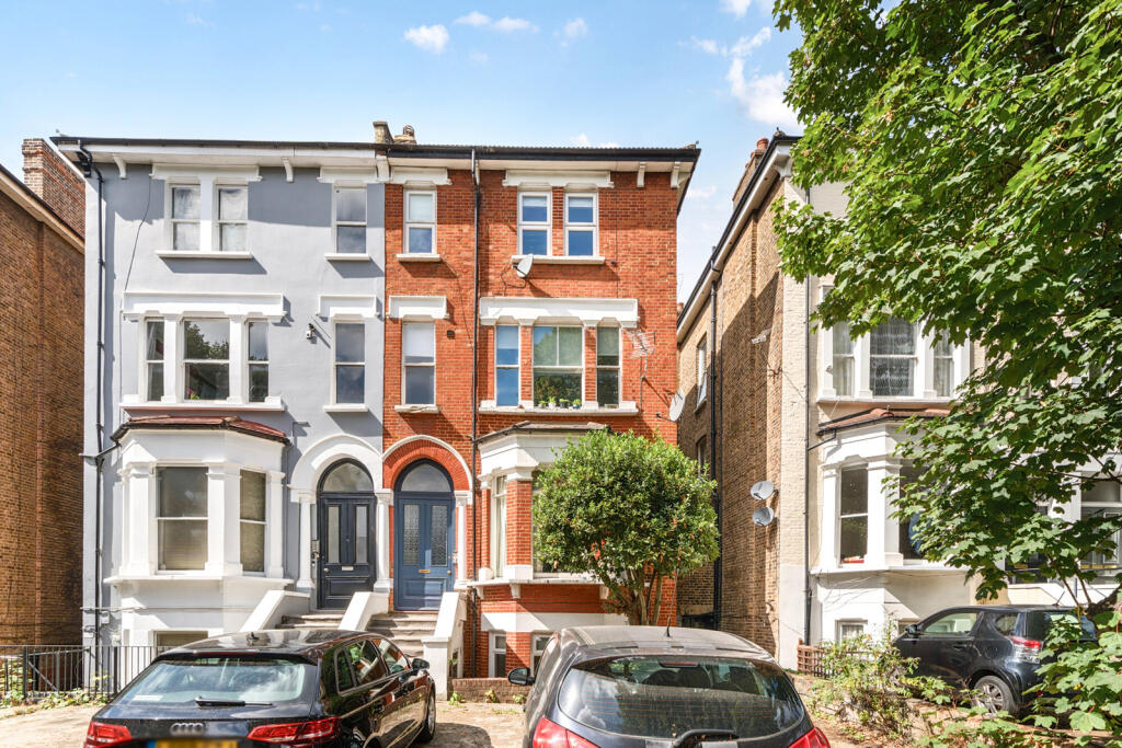Main image of property: The Avenue, London