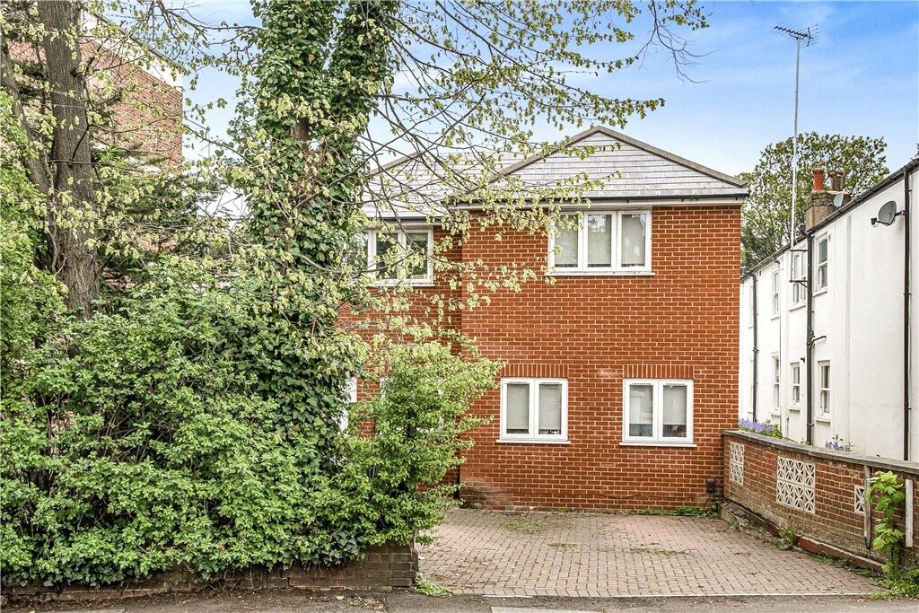 7 bedroom apartment for sale in Castlebar Road, Ealing, London, W5