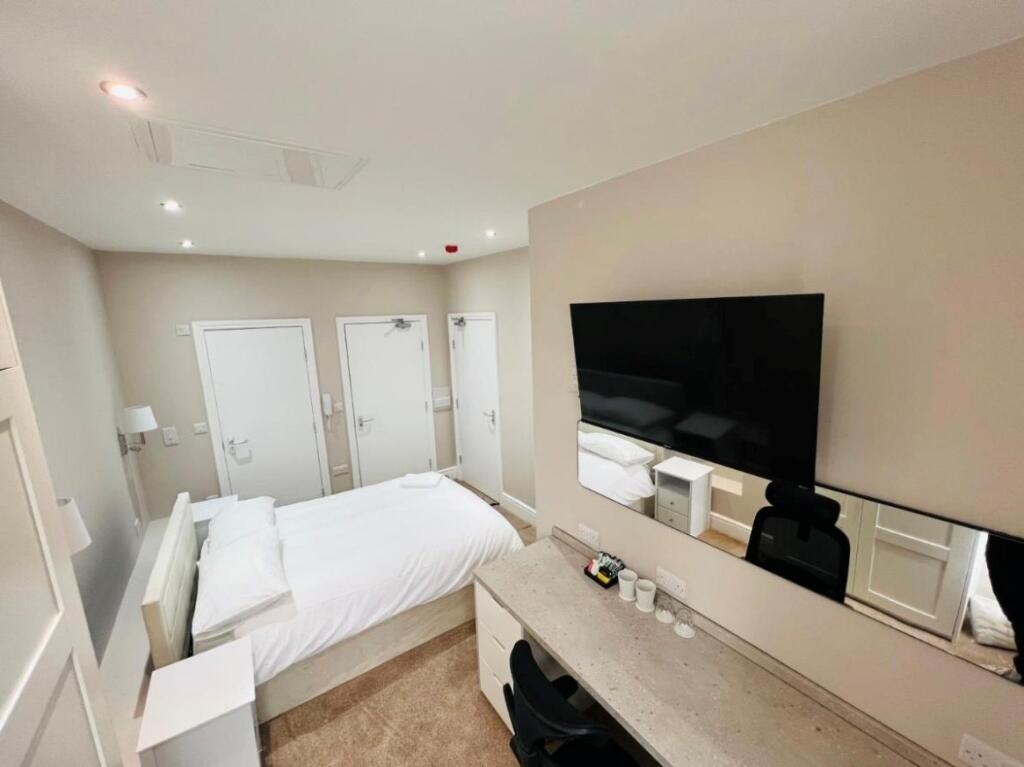 Main image of property: Gaolgate Suites, Stafford, ST16