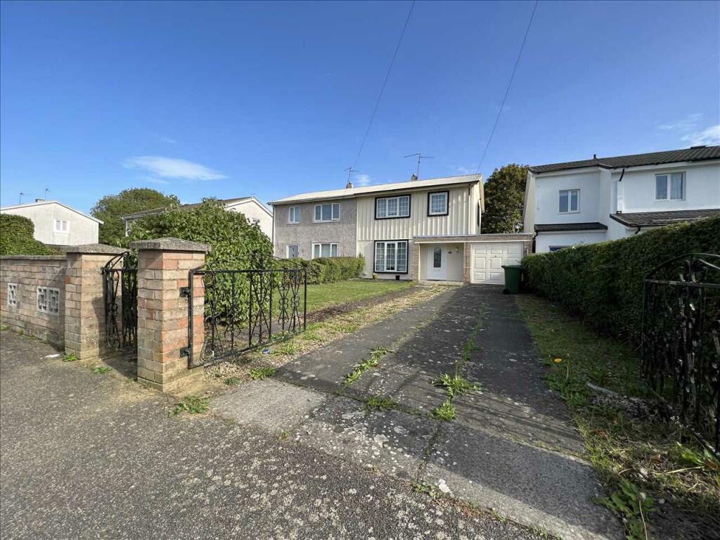 3 bedroom semidetached house for sale in Dovedale Road, CORBY, NN17