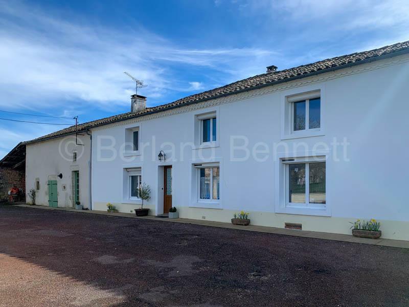 3 bedroom property for sale in Poitou-Charentes...