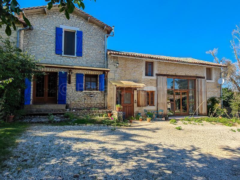 Main image of property: Poitou-Charentes, Deux-Sèvres, Sauzé-Vaussais