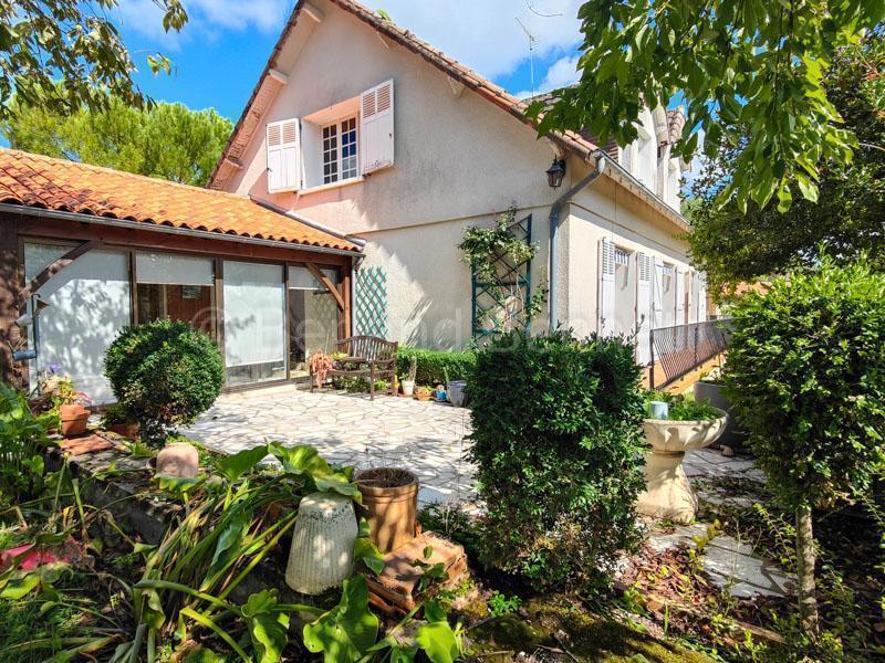 Main image of property: Poitou-Charentes, Vienne, Civray