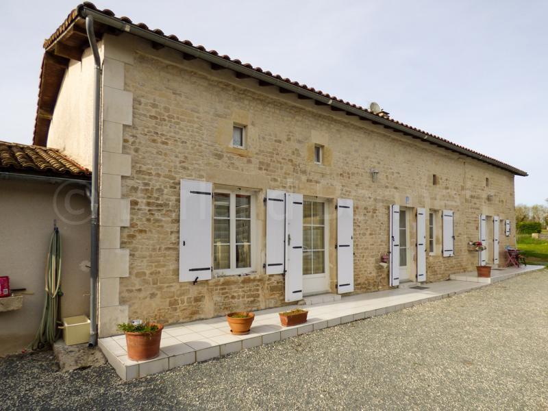 Main image of property: Poitou-Charentes, Deux-Sèvres, Chef-Boutonne