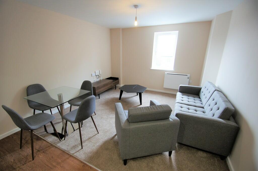 2 bedroom apartment for sale in Park Rise, Trafford Plaza, M16