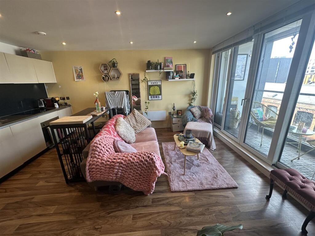 Main image of property: MILLINERS WHARF, NEW ISLINGTON, ANCOATS