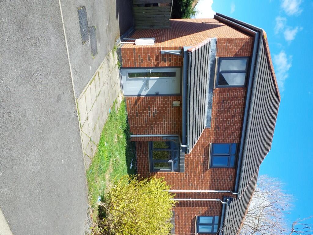 Main image of property: Willow Green, Gateshead, Tyne And Wear, NE10