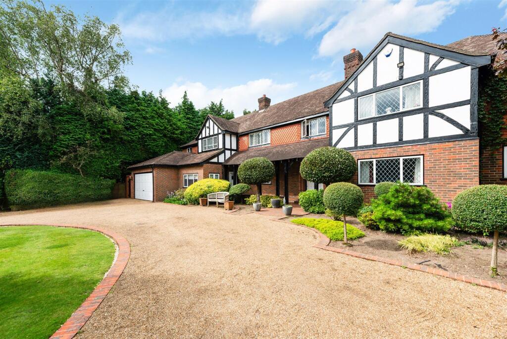 Main image of property: Kingswood Warren