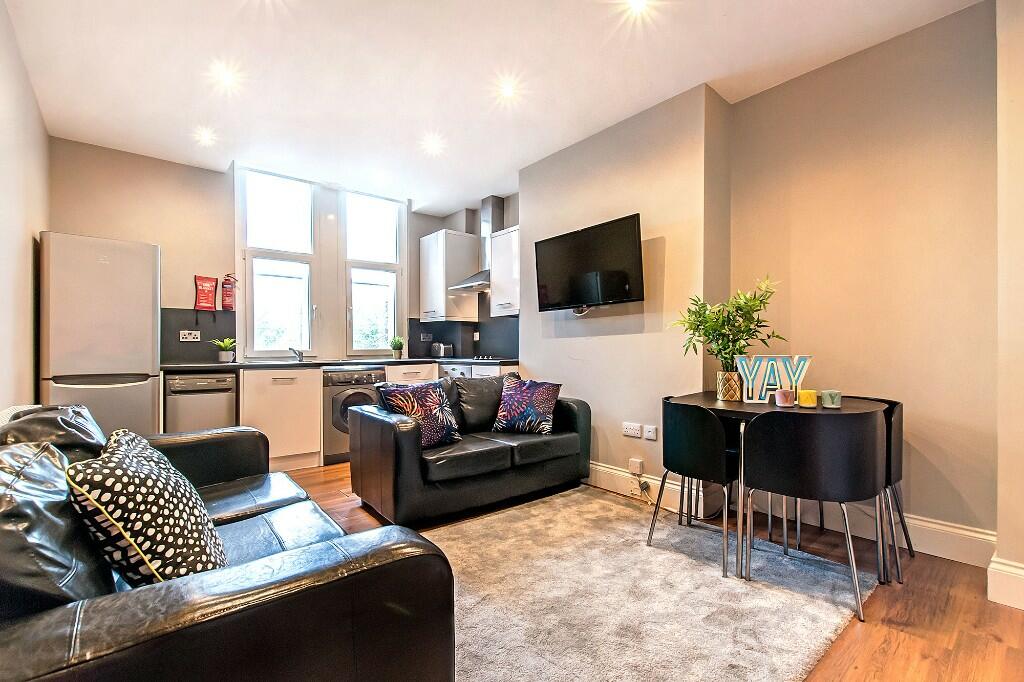 2 bedroom apartment for rent in 6B Lambton Road, Jesmond, NE2