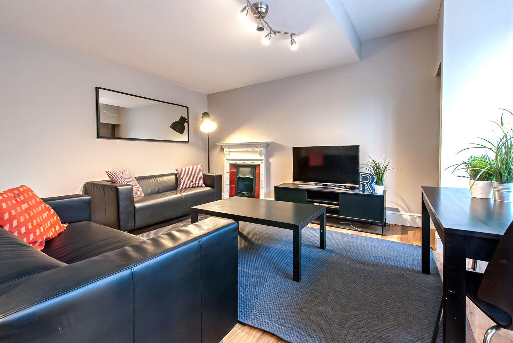 Main image of property: Apartment 5, 52 Dean Street, City Centre