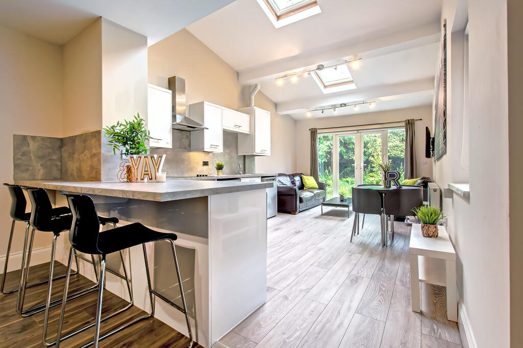 Main image of property: 10B Lambton Road, Jesmond