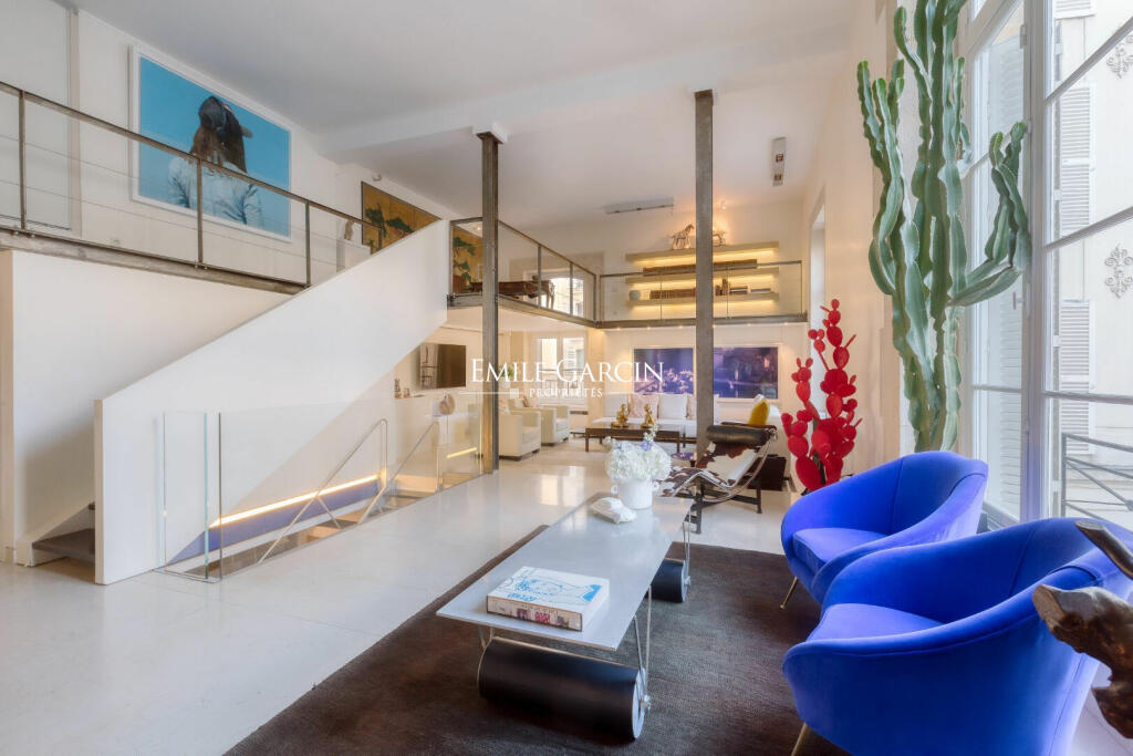 3 bedroom flat for sale in ParisIsle of France, Paris, Paris 06