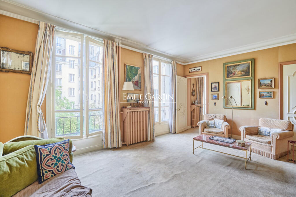 Main image of property: Paris-Isle of France, Paris, Paris 16