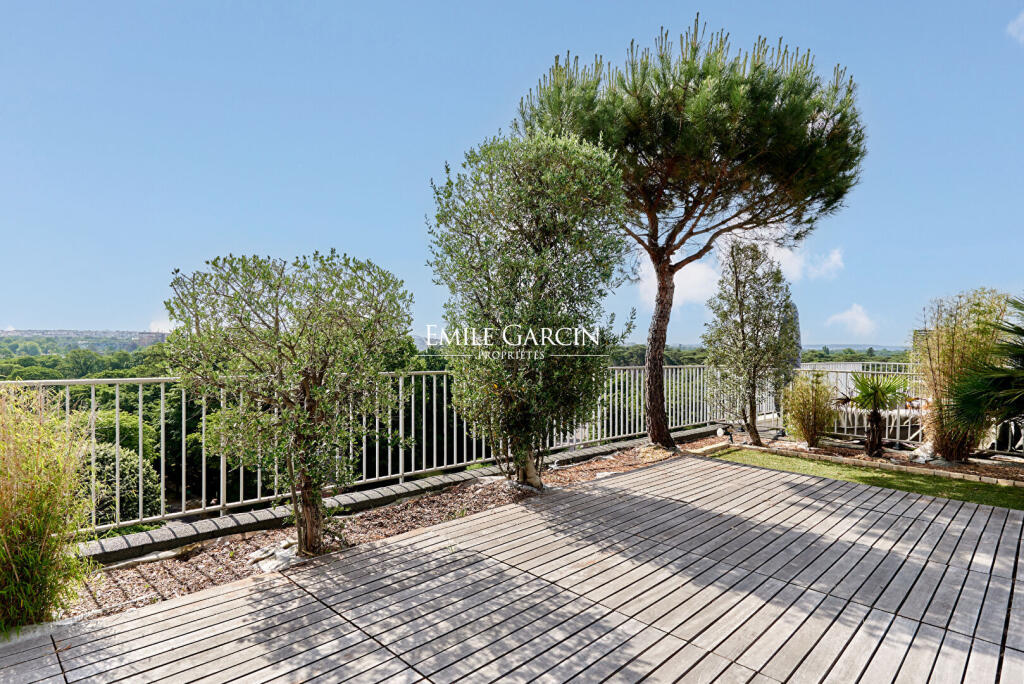 Main image of property: Paris-Isle of France, Hauts-de-Seine, Neuilly-sur-Seine