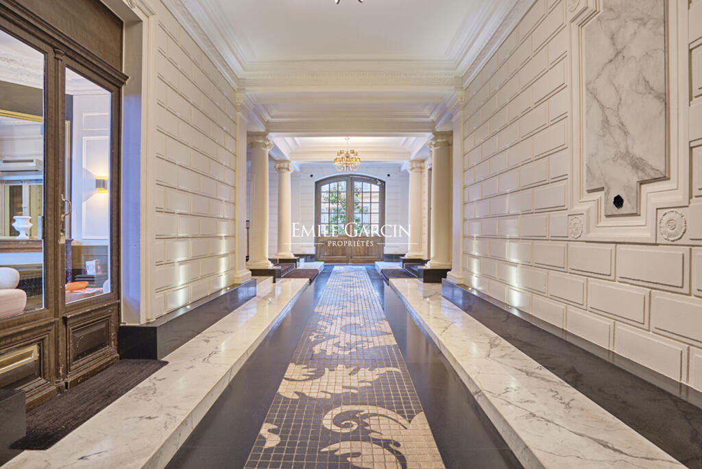 Main image of property: Paris-Isle of France, Paris, Paris 16