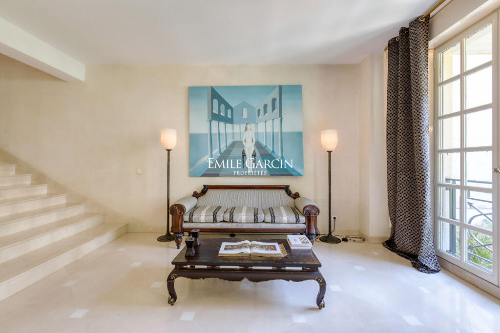 Main image of property: Paris-Isle of France, Hauts-de-Seine, Neuilly-sur-Seine