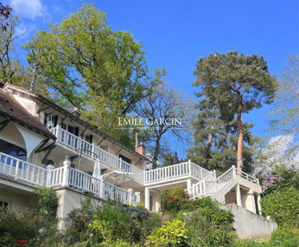 Main image of property: Paris-Isle of France, Yvelines, Jouy-en-Josas