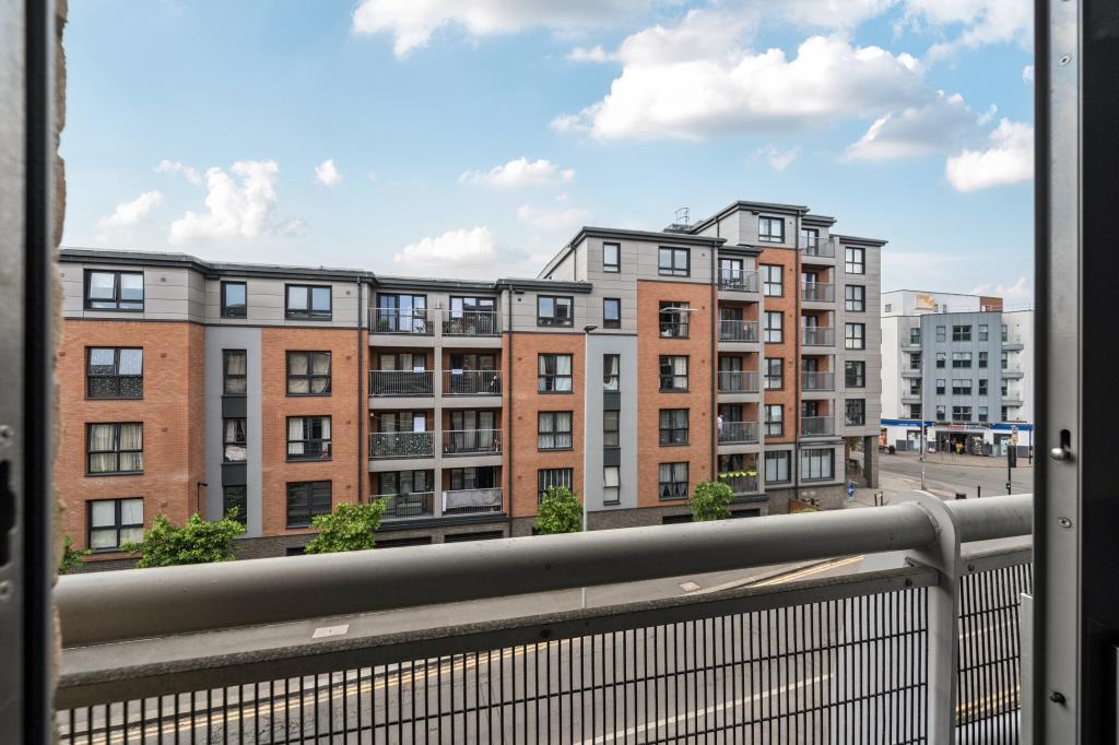 Main image of property: Jubilee Square,  Reading, Berkshire, RG1