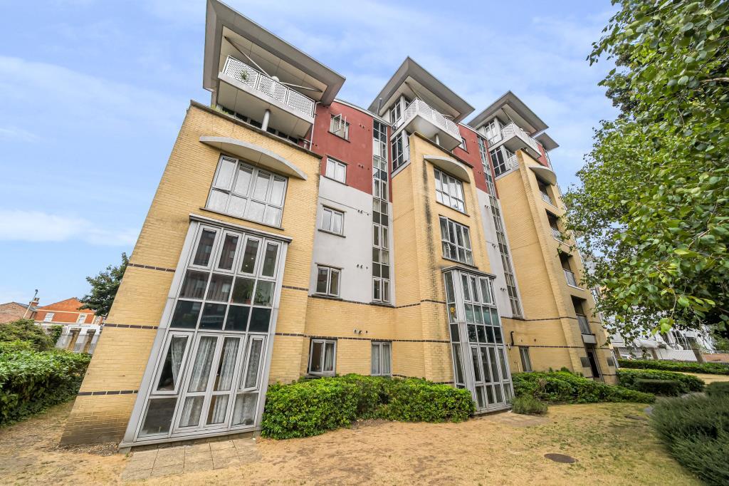 Main image of property: East Reading, Berkshire, RG1