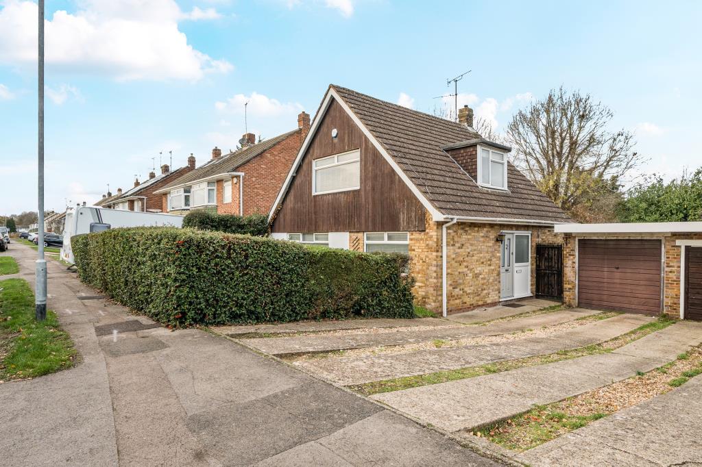 Main image of property: Woodley, Reading, Berkshire, RG5