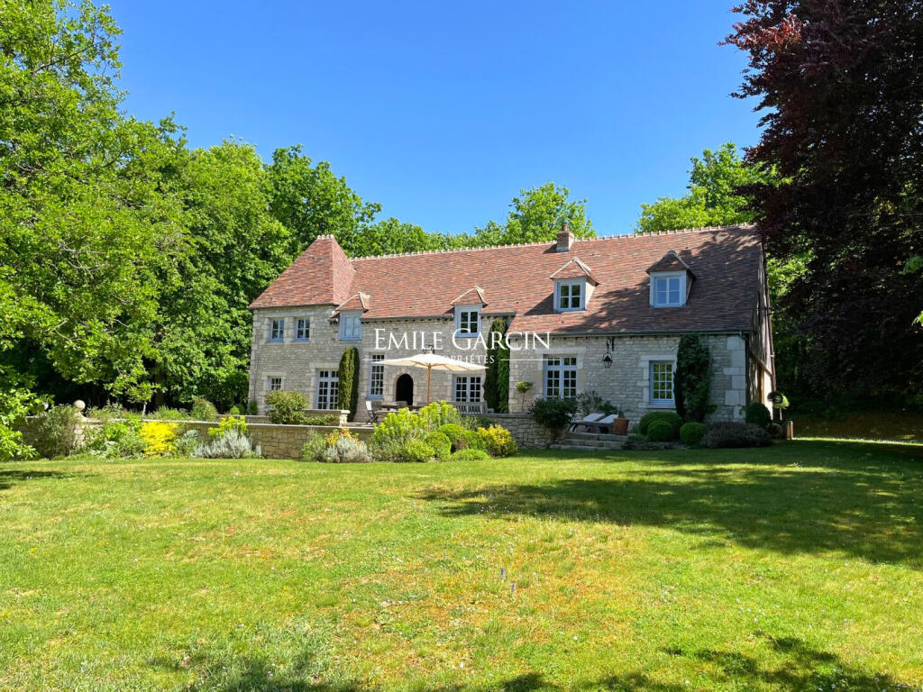 Main image of property: Paris-Isle of France, Essonne, Lardy