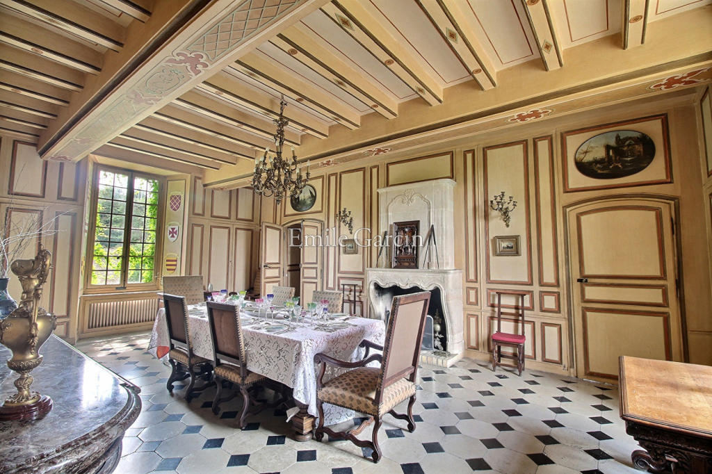 12 bedroom house for sale in Fontainebleau, Îledefrance