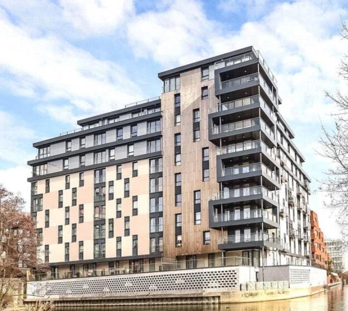 Main image of property: Kings Road, Reading, RG1