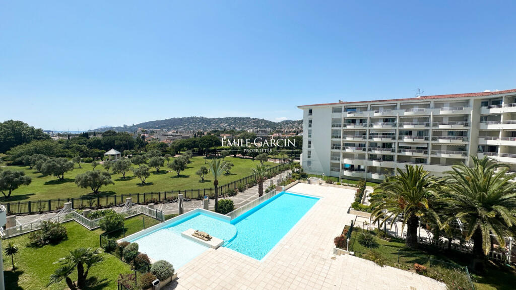Main image of property: Provence-Alps-Cote d`Azur, Alpes-Maritimes, Antibes