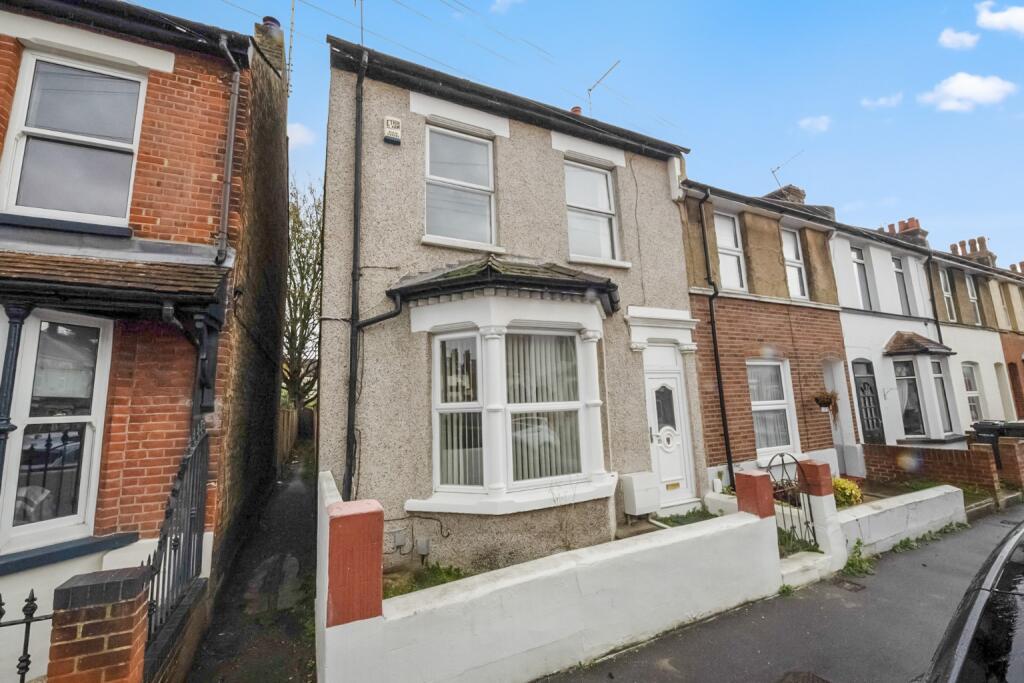 Main image of property: Lynton Road South, Gravesend, DA11