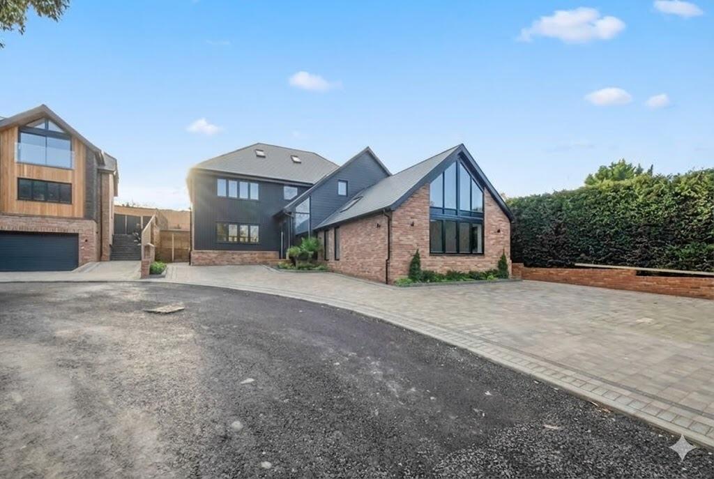 Main image of property: School Lane, Higham, ME3