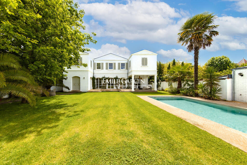 Main image of property: Aquitaine, Gironde, Bordeaux