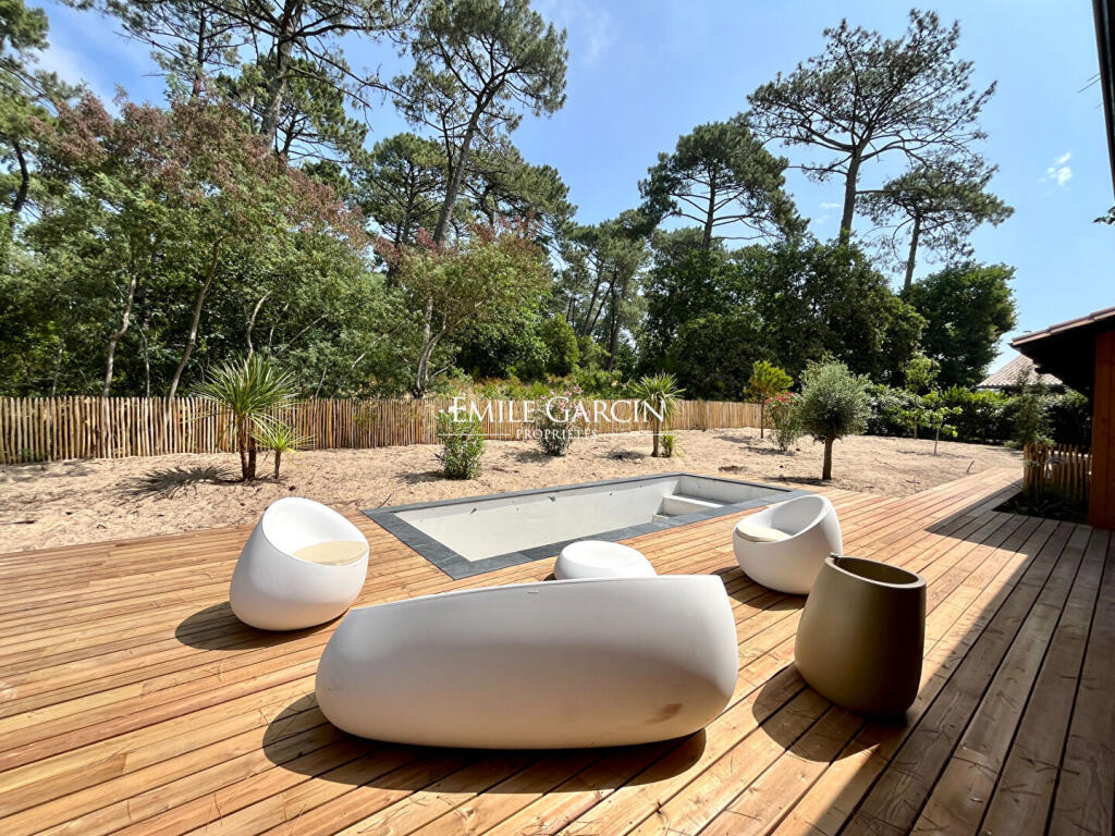 Main image of property: Aquitaine, Gironde, Lège-Cap-Ferret