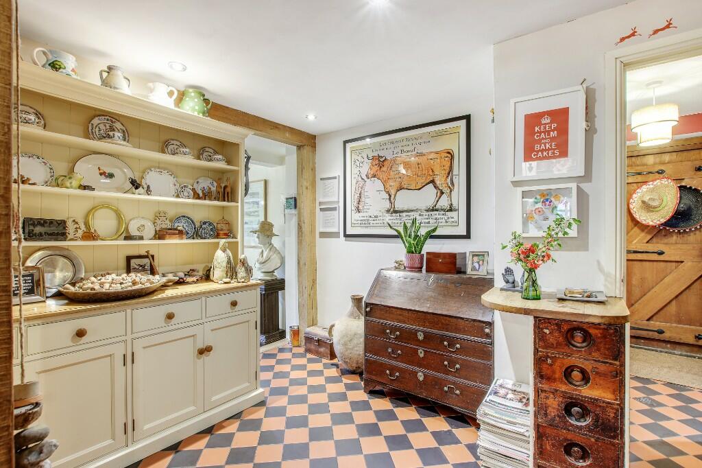 Additional property image - Gorse Hill, Farningham, DA4