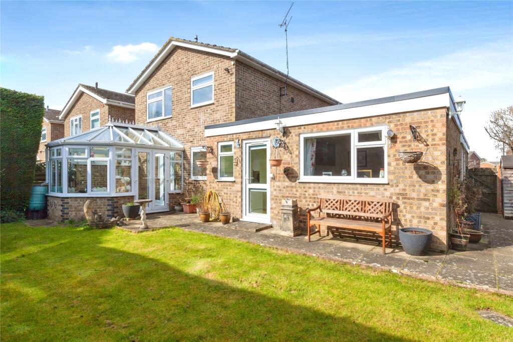 Main image of property: Bardney Close, MAIDENHEAD, Berkshire, SL6