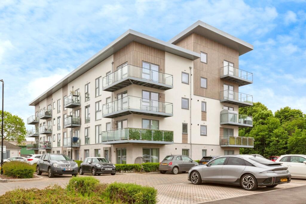 Main image of property: Vicus Way, Maidenhead, Berkshire, SL6