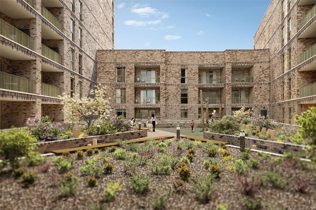 Main image of property: St. Cloud Way, Maidenhead, Berkshire, SL6