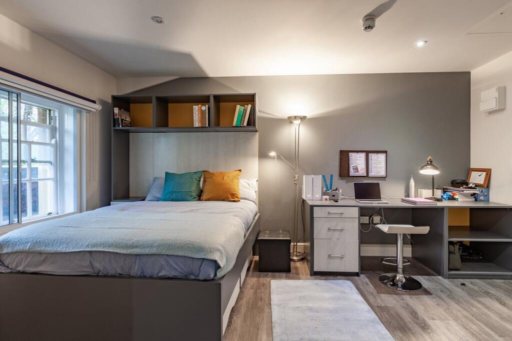 Main image of property: St Mary`s Square, The Old Courthouse Apartments, 19 Princess Way