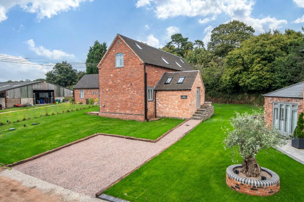 Main image of property: Chadwich, Bromsgrove, Worcestershire, B61