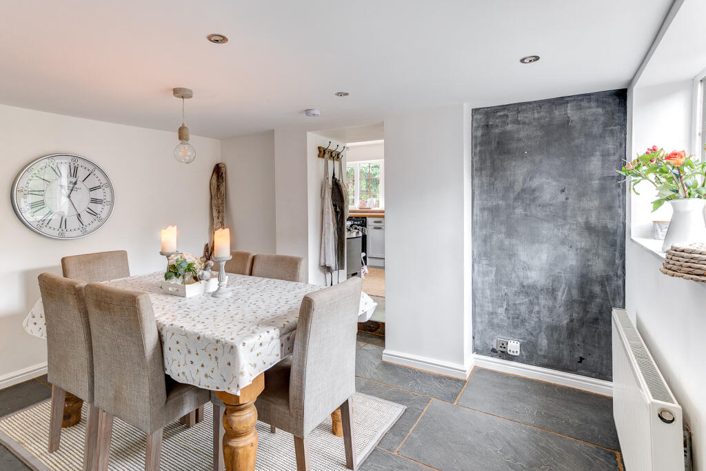 Additional property image - Foley Gardens, Stoke Prior, Bromsgrove, Worcestershire, B60