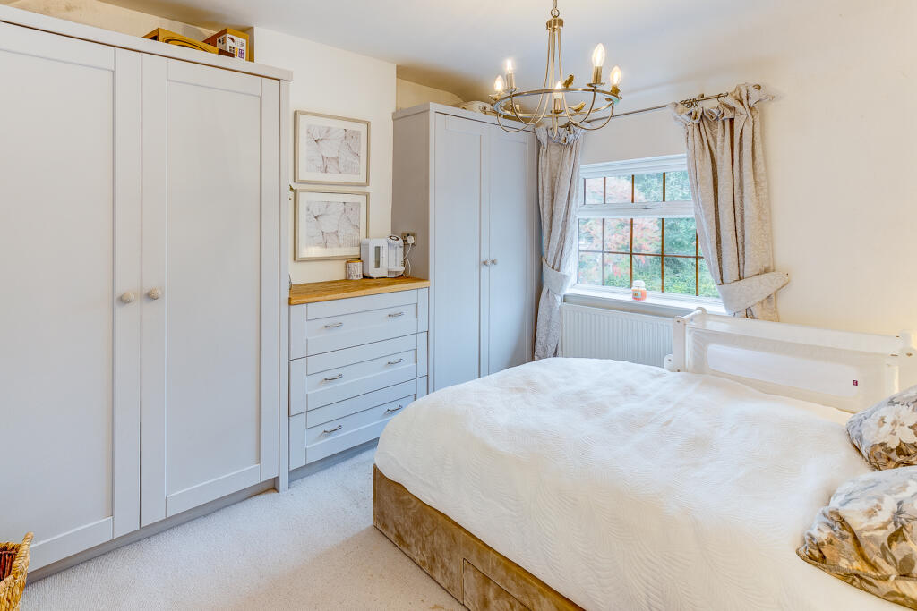 Additional property image - Foley Gardens, Stoke Prior, Bromsgrove, Worcestershire, B60